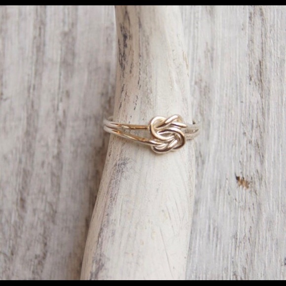 knot ring, silver double knot, 18 gauge 1mm - Picture 2 of 4
